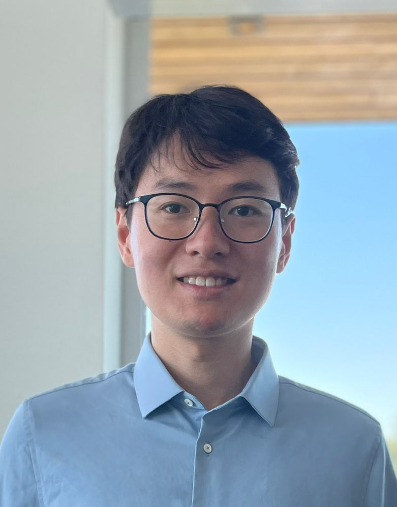 Guanghao Qi Headshot