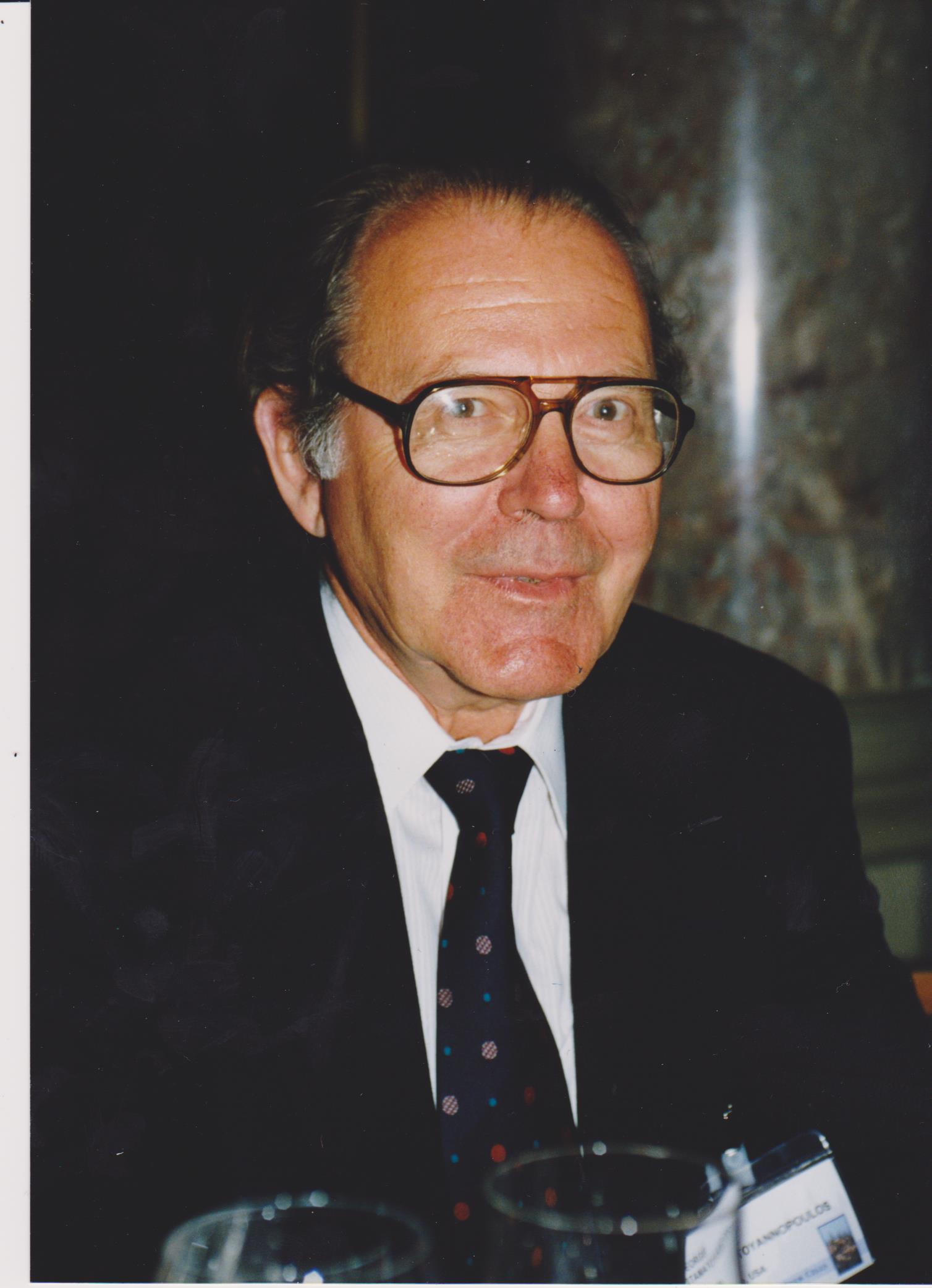 George Stamatoyannopoulos headshot